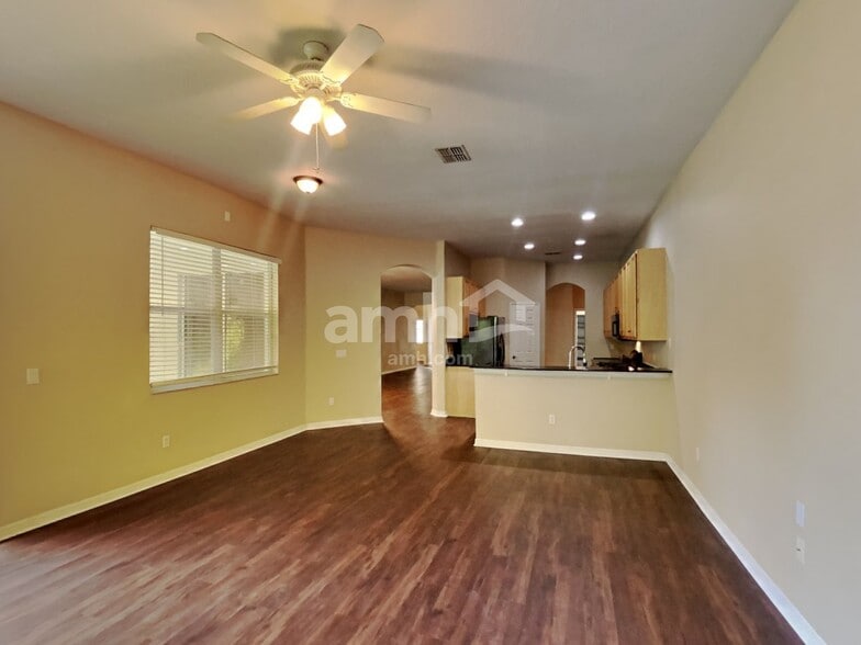 Building Photo - 20052 Bluff Oak Blvd