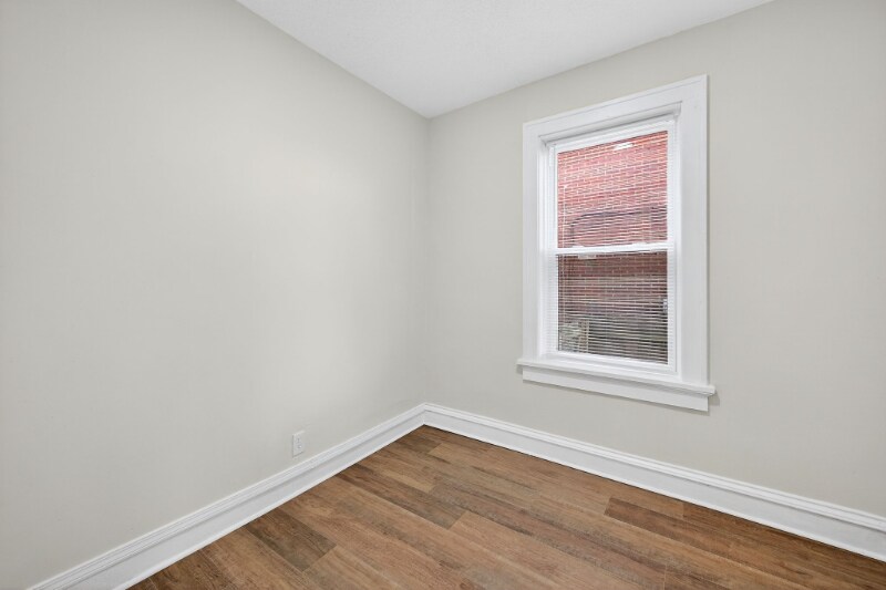 Building Photo - 5803 S Kingshighway Blvd