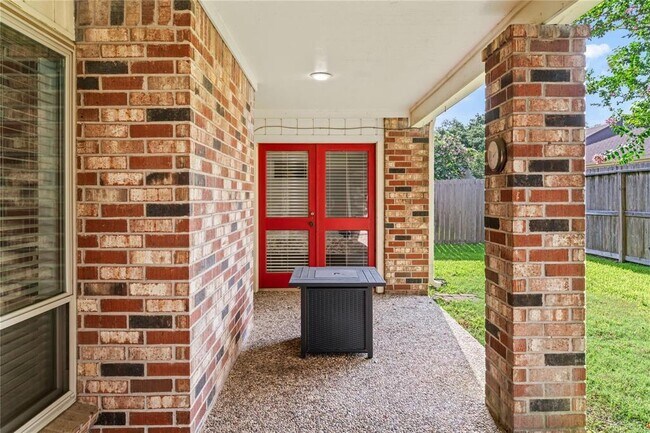 Building Photo - 13818 Menasco Ct