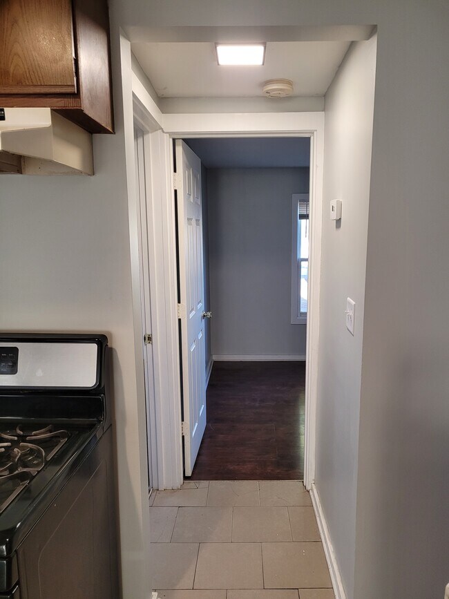 Building Photo - 1809 Galilee Ave