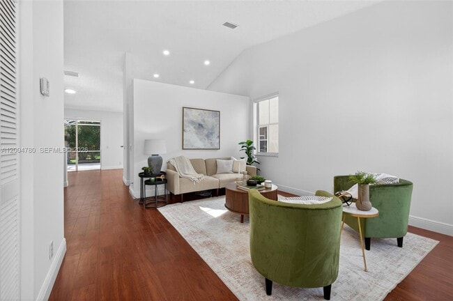 Building Photo - 875 Savannah Falls Dr