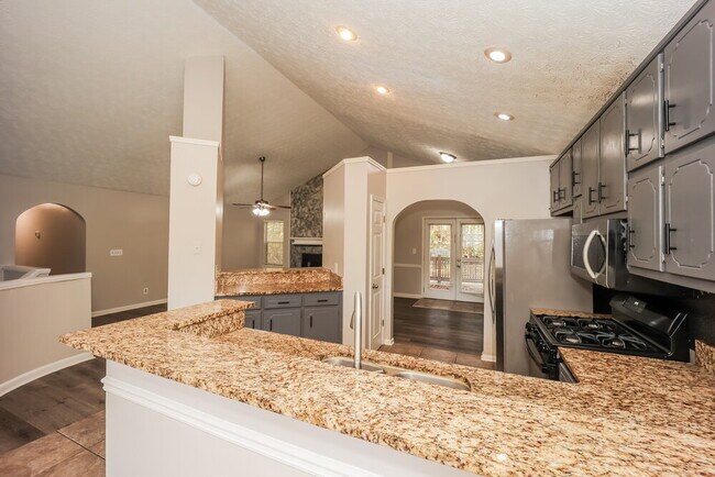 Building Photo - 1216 Gallatin Ct