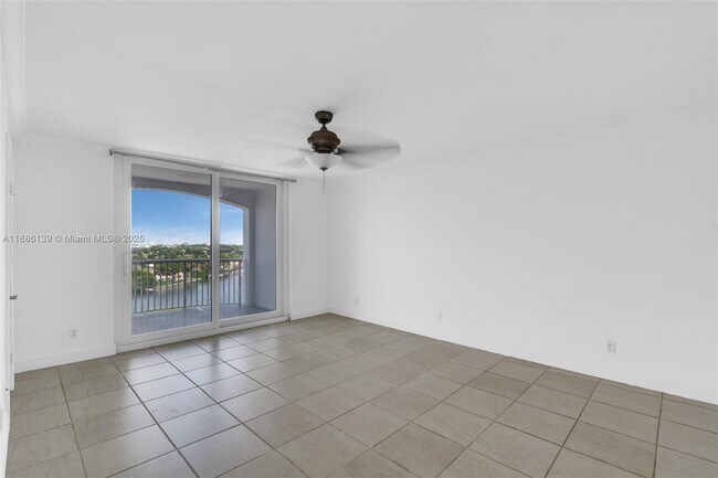 Building Photo - 5401 Collins Ave