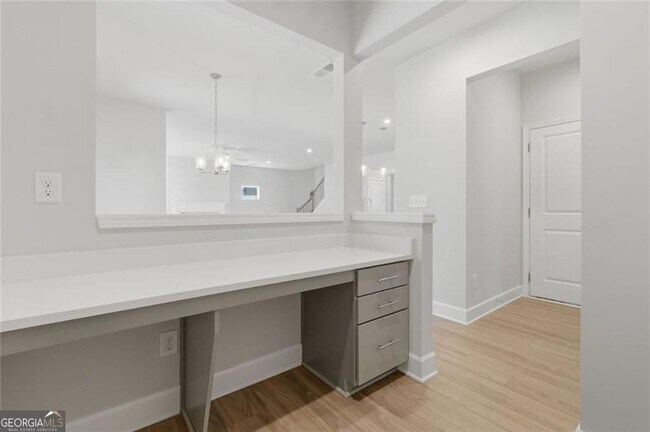 Building Photo - 2044 Garvin Rd