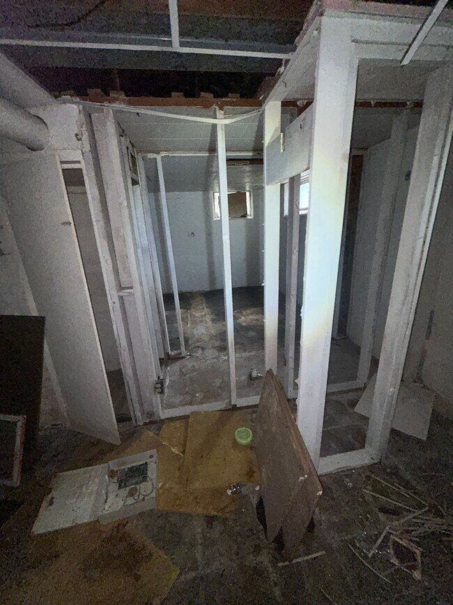 Building Photo - 17 Cahokia St
