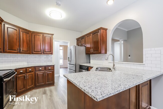 Building Photo - 5320 Parkside Trail