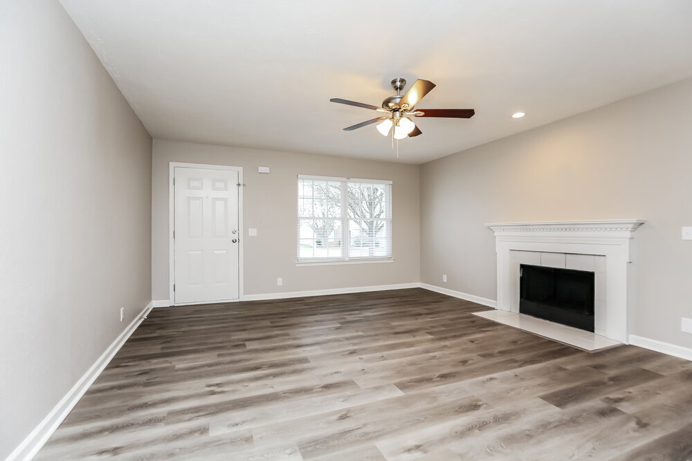 Building Photo - 7449 E Winchester Dr