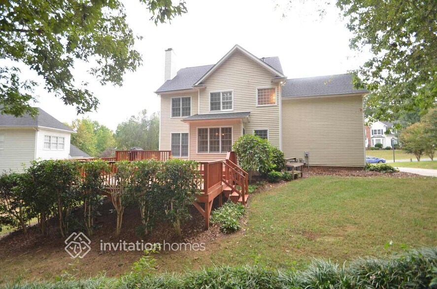 Building Photo - 7908 Harrington Woods Rd