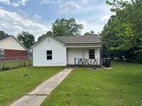 Building Photo - 3400 N 46th St