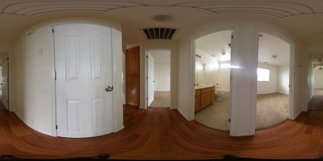 Building Photo - Lease Take Over available  - 3-bed 2-bath