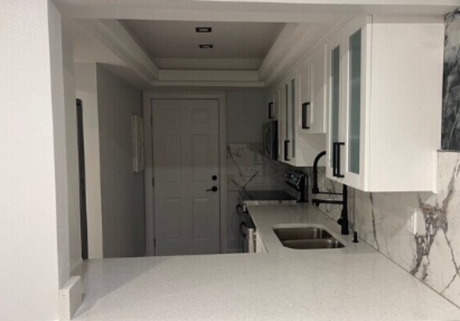 Building Photo - 2904 Lichen Ln