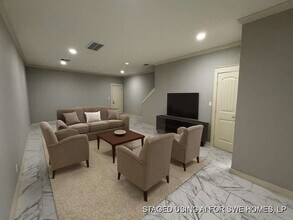 Building Photo - 5802 Twisted Pine Ct