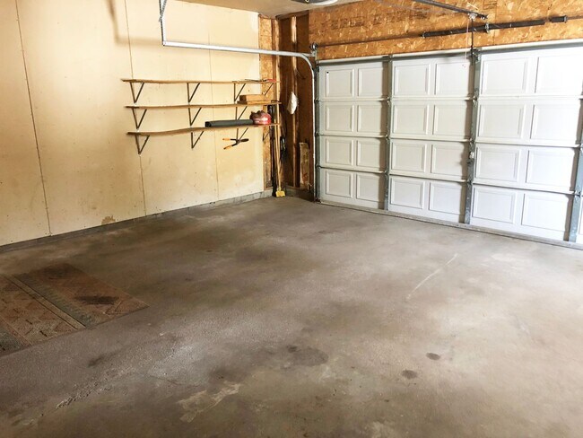 Building Photo - 3 Bedroom, 3 Bath Home With 2-Car Attached Garage In Rothschild