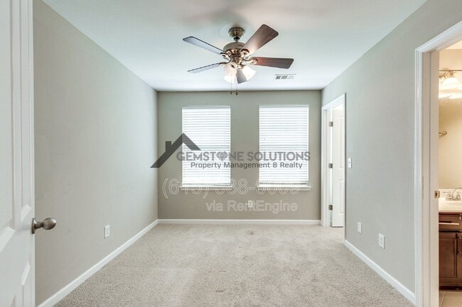 Building Photo - 6007 Dupont Cove Dr