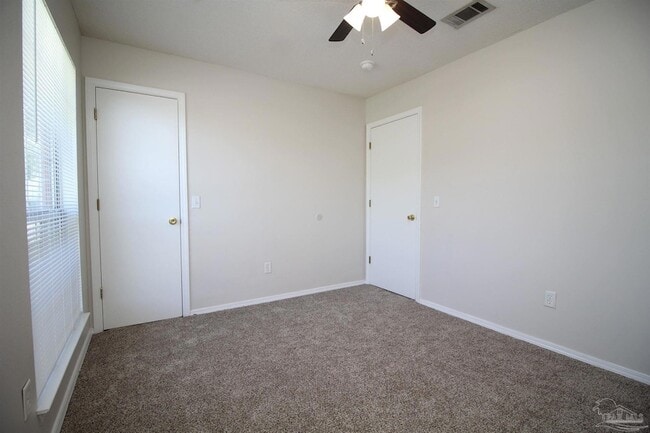 Building Photo - 509 Wood Crest Way