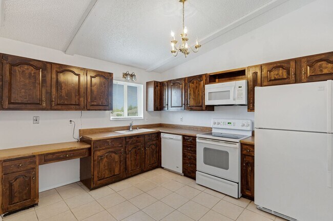 Building Photo - 3 bedroom home in Quail Meadows for rent