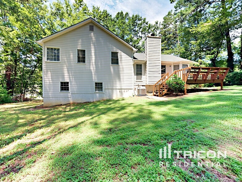 Building Photo - 91 Stratford Dr