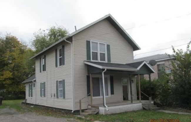 Building Photo - 920 E Shiawassee St