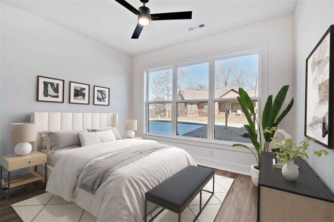 Building Photo - 4 Savidge Cir