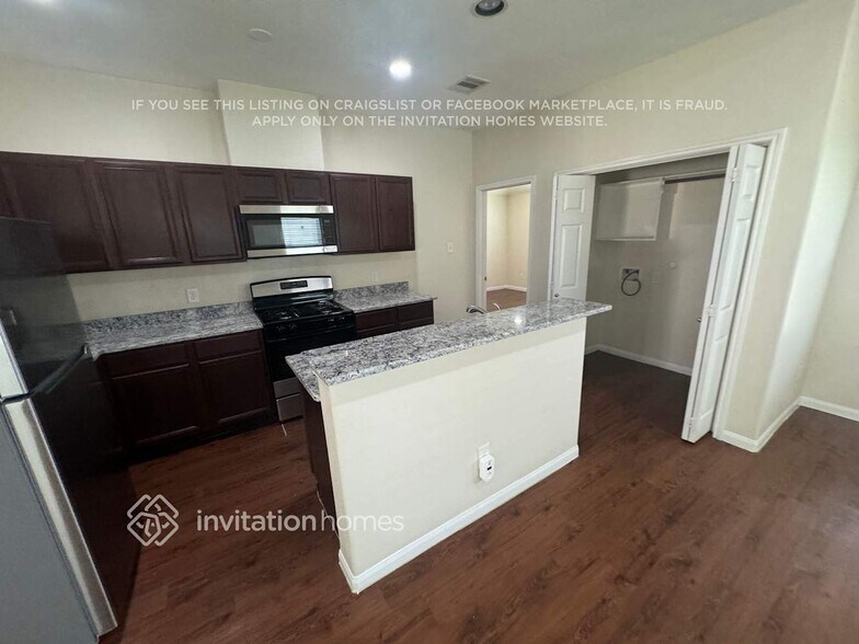 Building Photo - 18806 N Lyford Dr