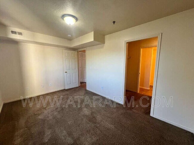 Building Photo - 4988 W 4850 S