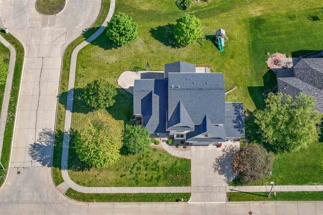 Building Photo - 1077 Prairie Grass Ln