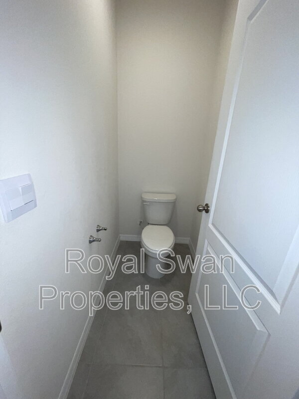 Building Photo - 5619 Siltstone St