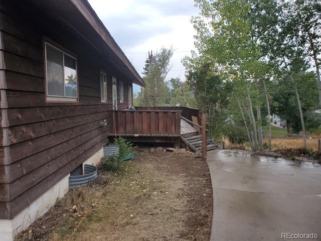 Building Photo - 613 Central Ave