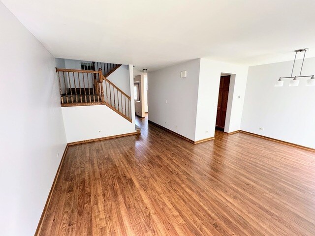Building Photo - 374 Winfield Ct