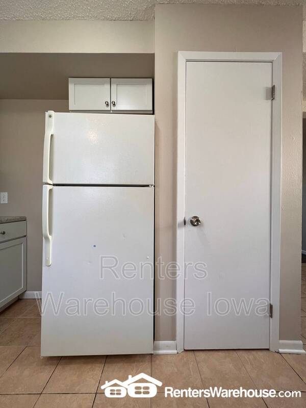 Building Photo - 917 Maury St