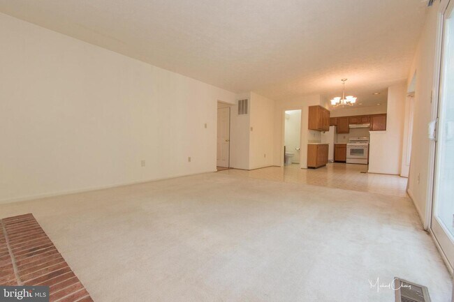 Building Photo - 14114 Silent Wood Way