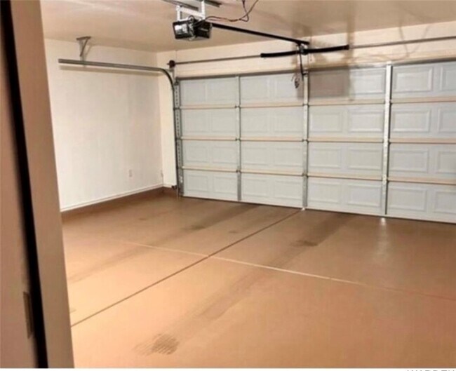 Building Photo - 3665 Koval Dr