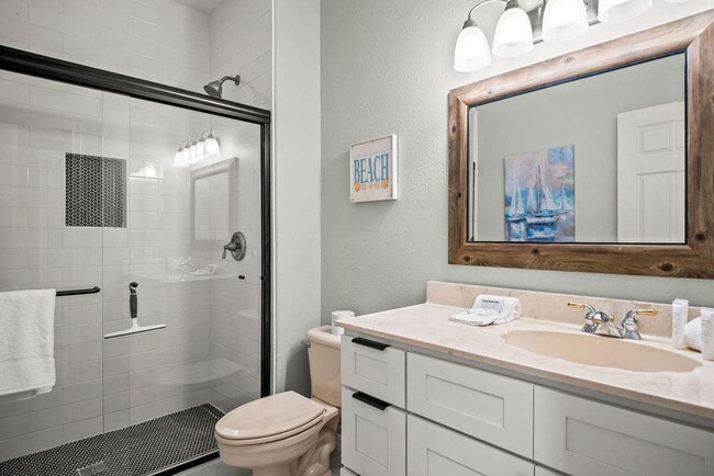 Building Photo - 15406 Gun Cay Ct