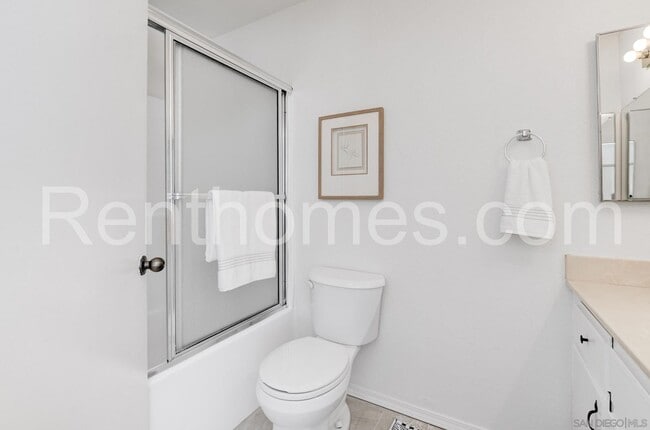 Building Photo - 11263 Avenida De Los Lobos