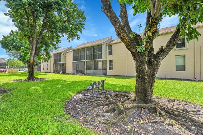 Building Photo - 7173 Orange Dr