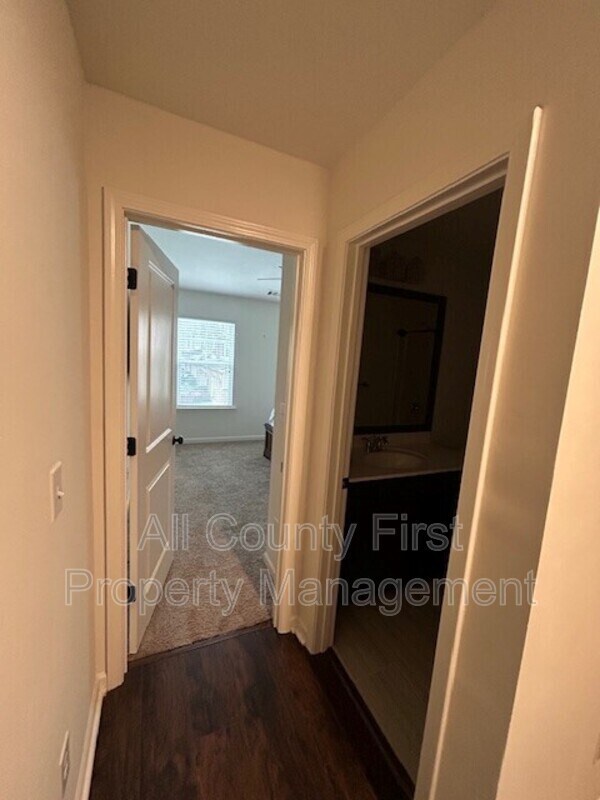 Building Photo - 2662 Stonekey Bend