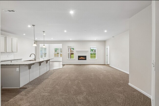 Building Photo - 308 Grassy Glen Dr
