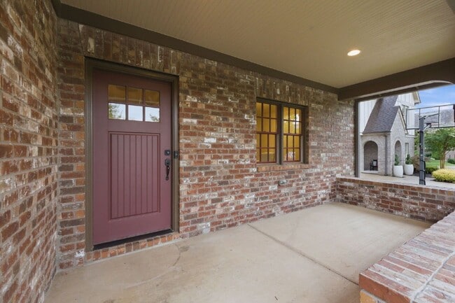 Building Photo - 790 Fontwell Ln