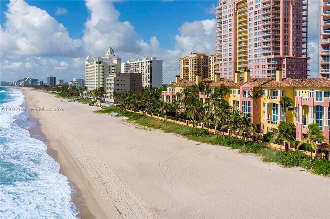 Building Photo - 2100 N Ocean Blvd