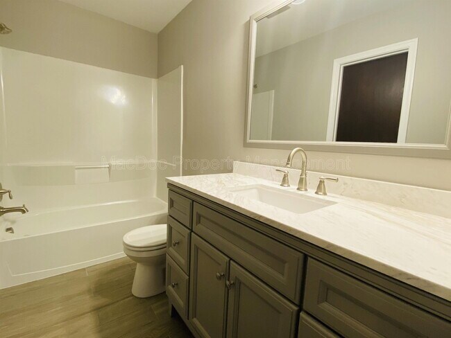 Building Photo - 12202 McClain St