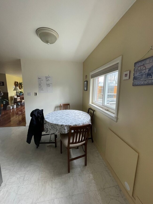 Building Photo - Jabbok LLC