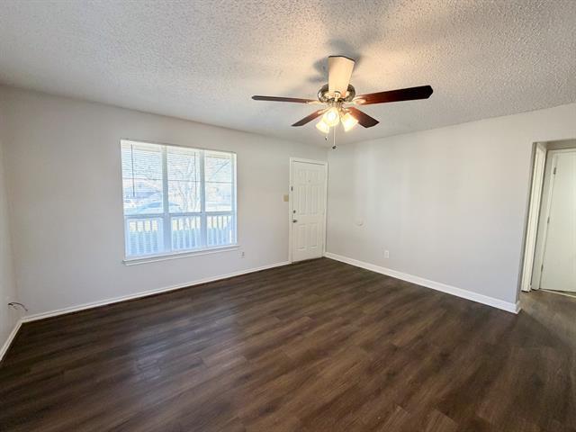 Building Photo - 493 Bryant Ave