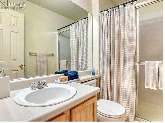 Building Photo - 6180 Kettle Ct