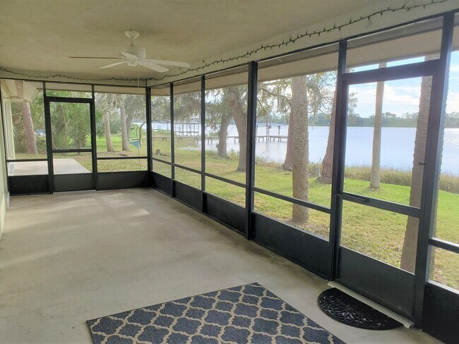 Building Photo - Turnbull Bay Water Front Home