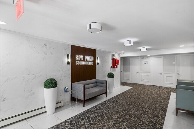 Building Photo - 34 Hamilton Rd