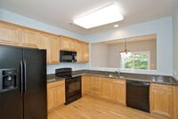 Building Photo - 2105 Corwith Dr