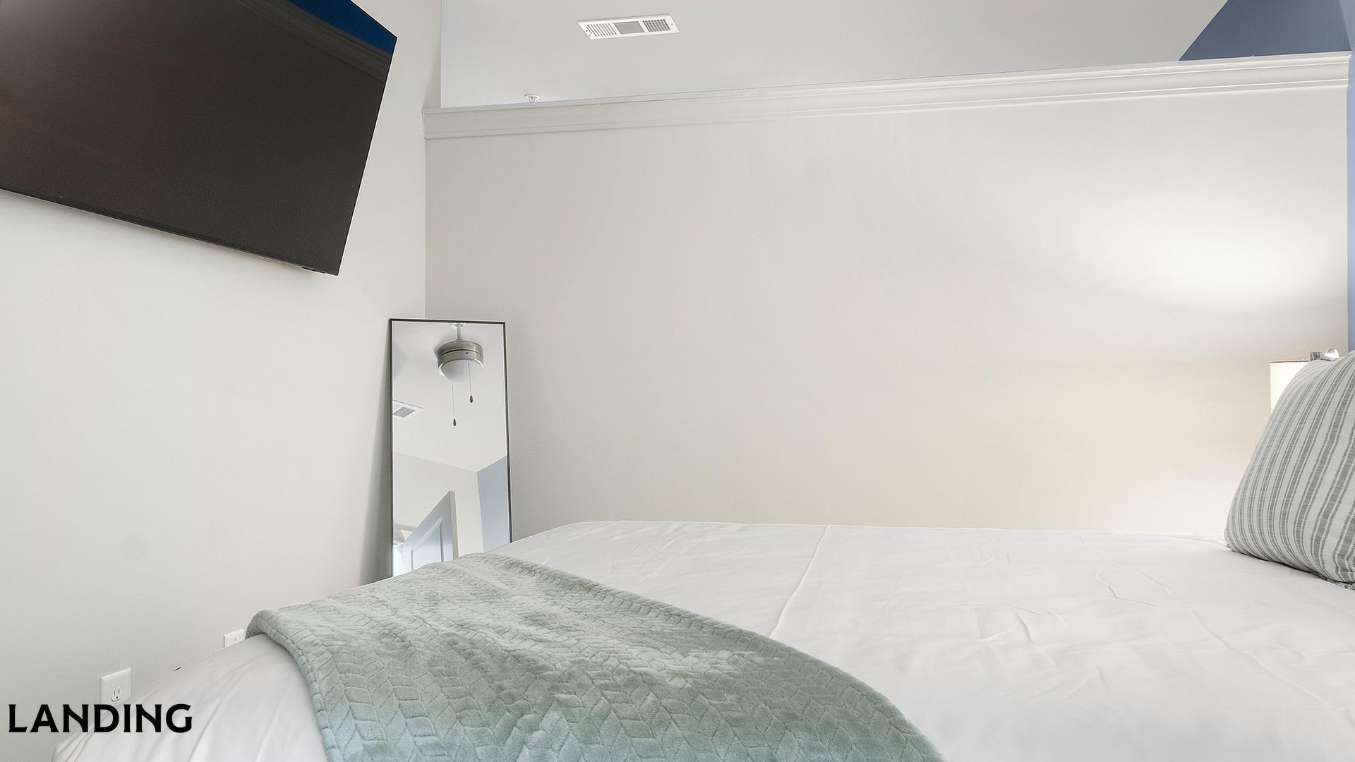 Building Photo - 2420 Peachtree Rd NW