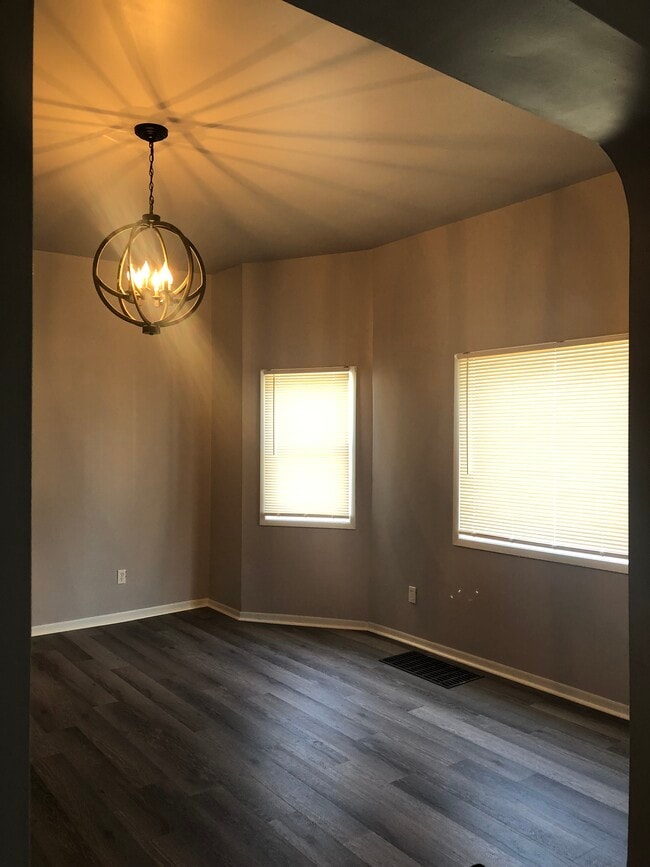 Dining Room - 328 N 34th St