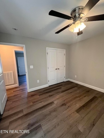 Building Photo - 355 W Outer Dr