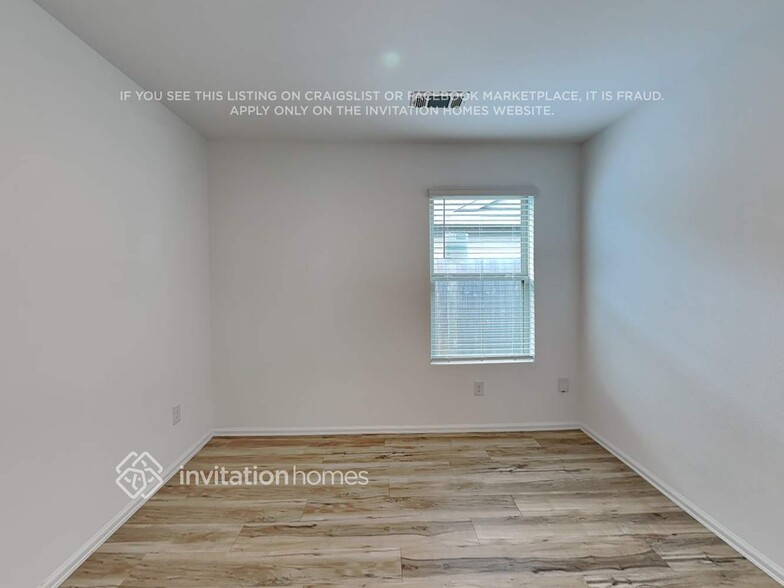 Building Photo - 22292 Stoney Ravine Dr